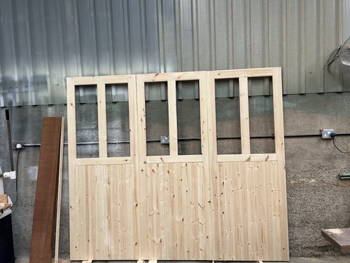 Wooden garage doors - garage, side